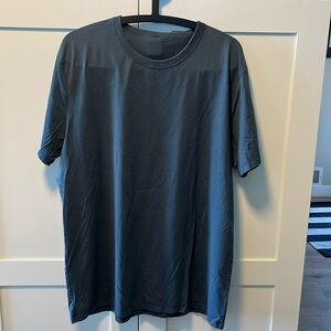 Lululemon Men’s T-Shirt